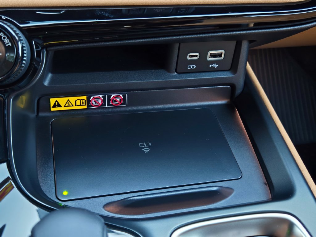 Used 2025 Lexus NX 350h AWD w/ Accessory Package (2T) image 22