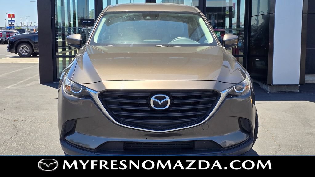 Used 2018 MAZDA CX-9 Sport FWD image 2