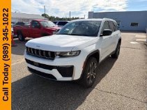 New 2027 Jeep Grand Cherokee Limited AWD/4WD image 3
