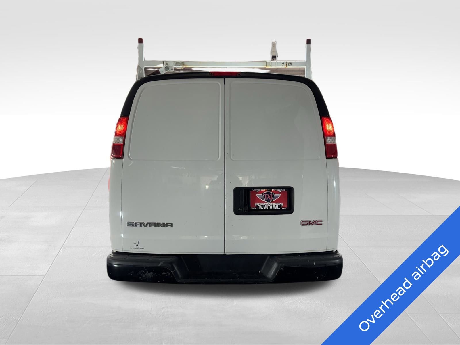 Used 2018 GMC Savana 2500 RWD image 5