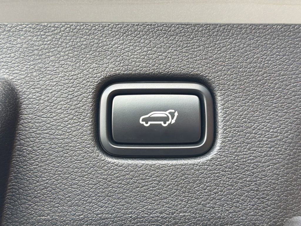 Used 2024 Kia Sportage SX image 35