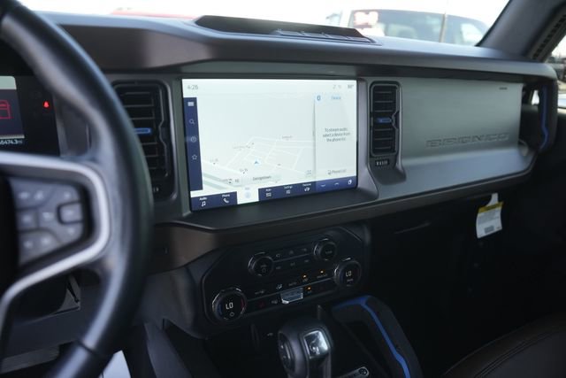 Used 2023 Ford Bronco Outer Banks image 22