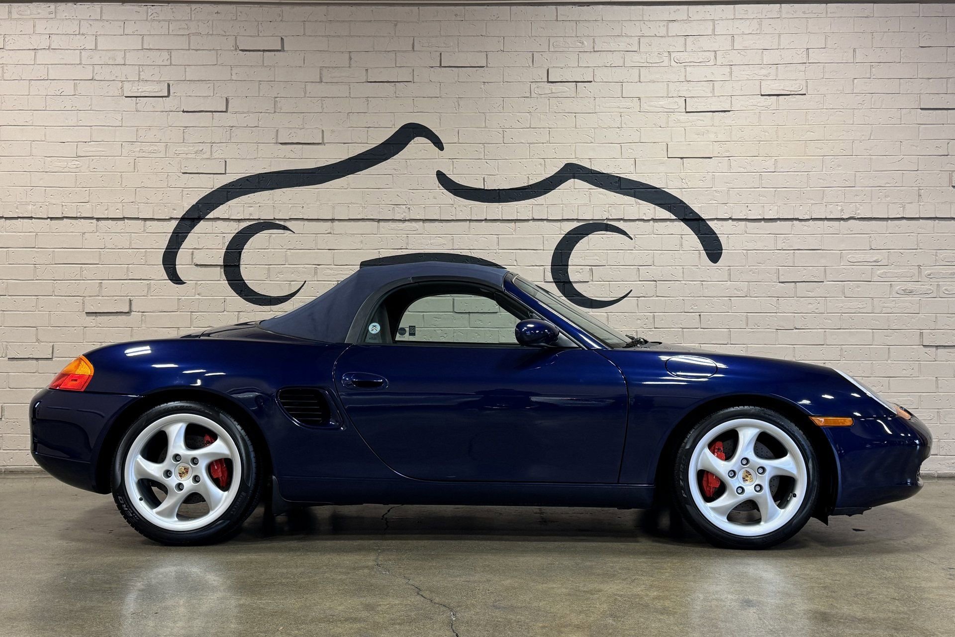Used 2001 Porsche Boxster S image 4