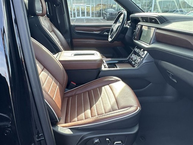 Certified 2024 GMC Yukon XL Denali Ultimate image 28