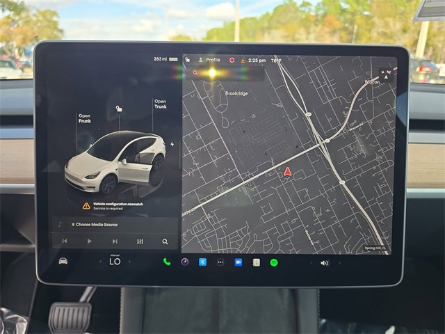 Used 2025 Tesla Model Y Long Range image 18