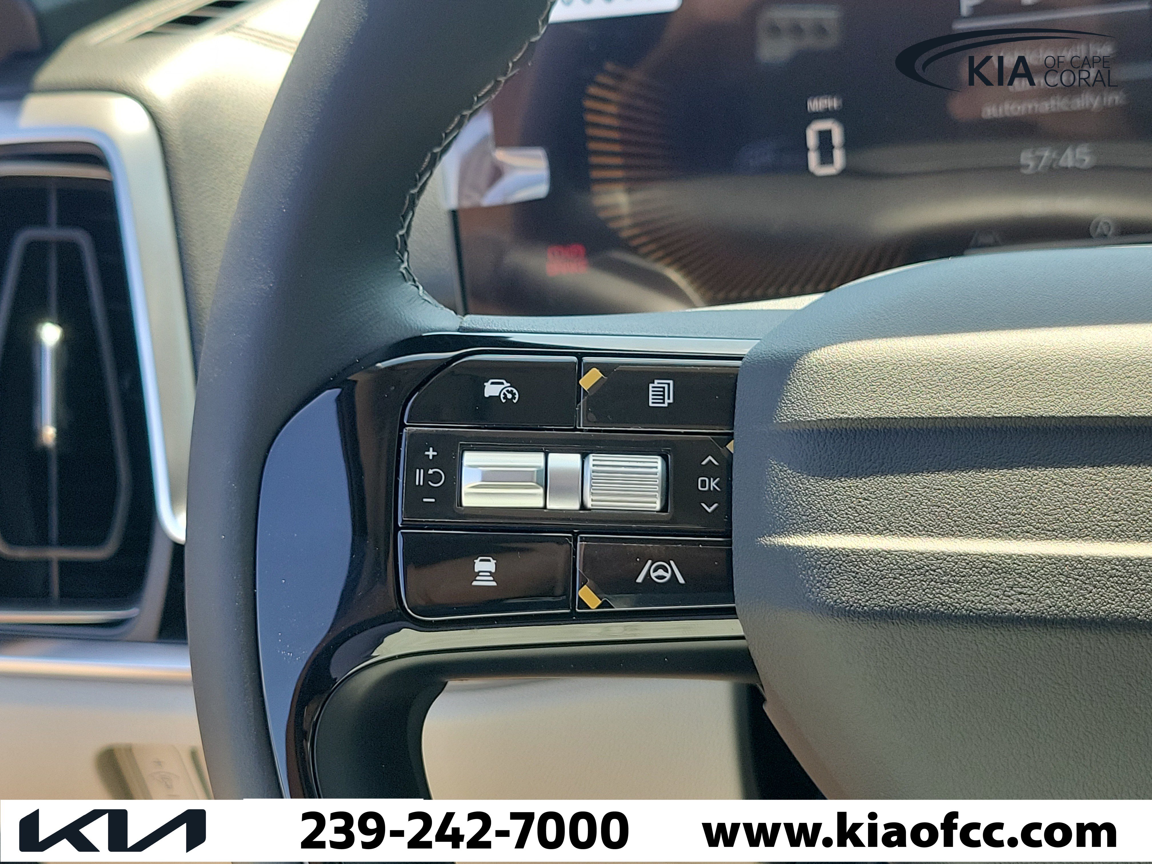 New 2026 Kia Sorento S w/ S Panoramic Sunroof Package FWD image 23