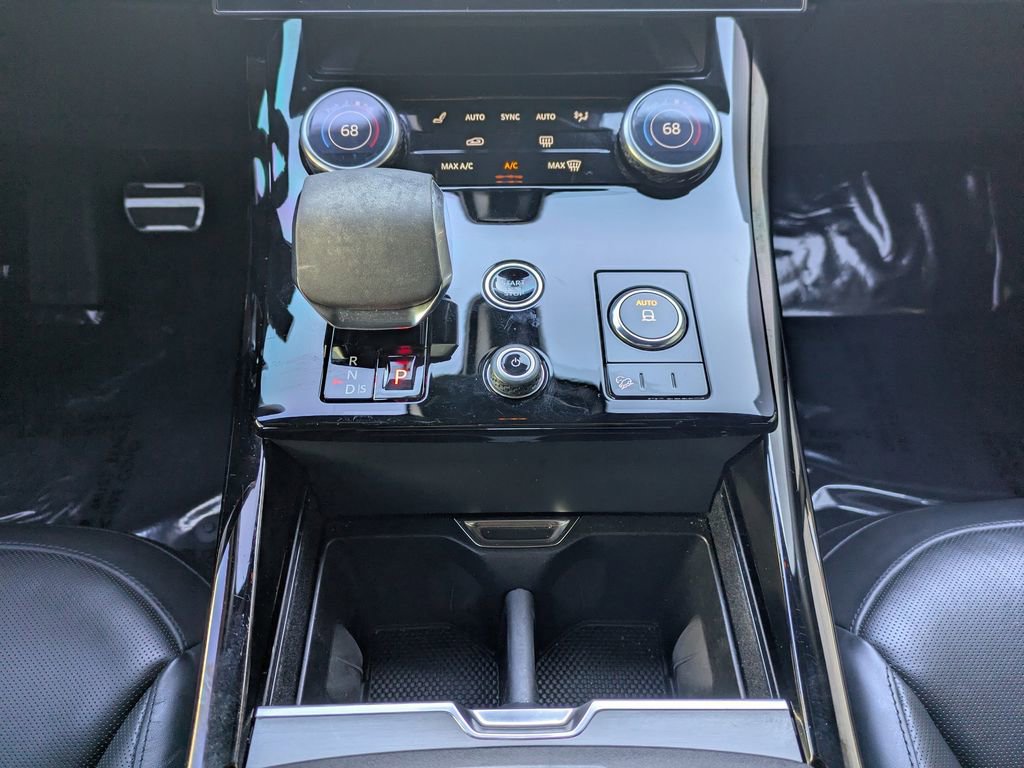 Used 2023 Land Rover Range Rover Sport SE Dynamic image 20