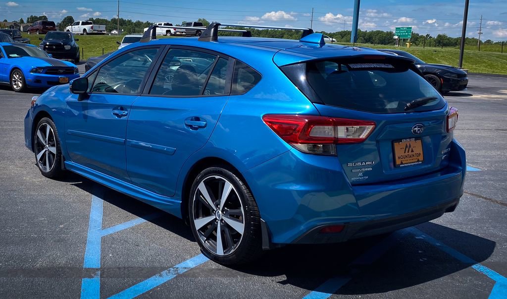 Used 2018 Subaru Impreza 2.0i Sport w/ Popular Package #2 AWD/4WD image 7