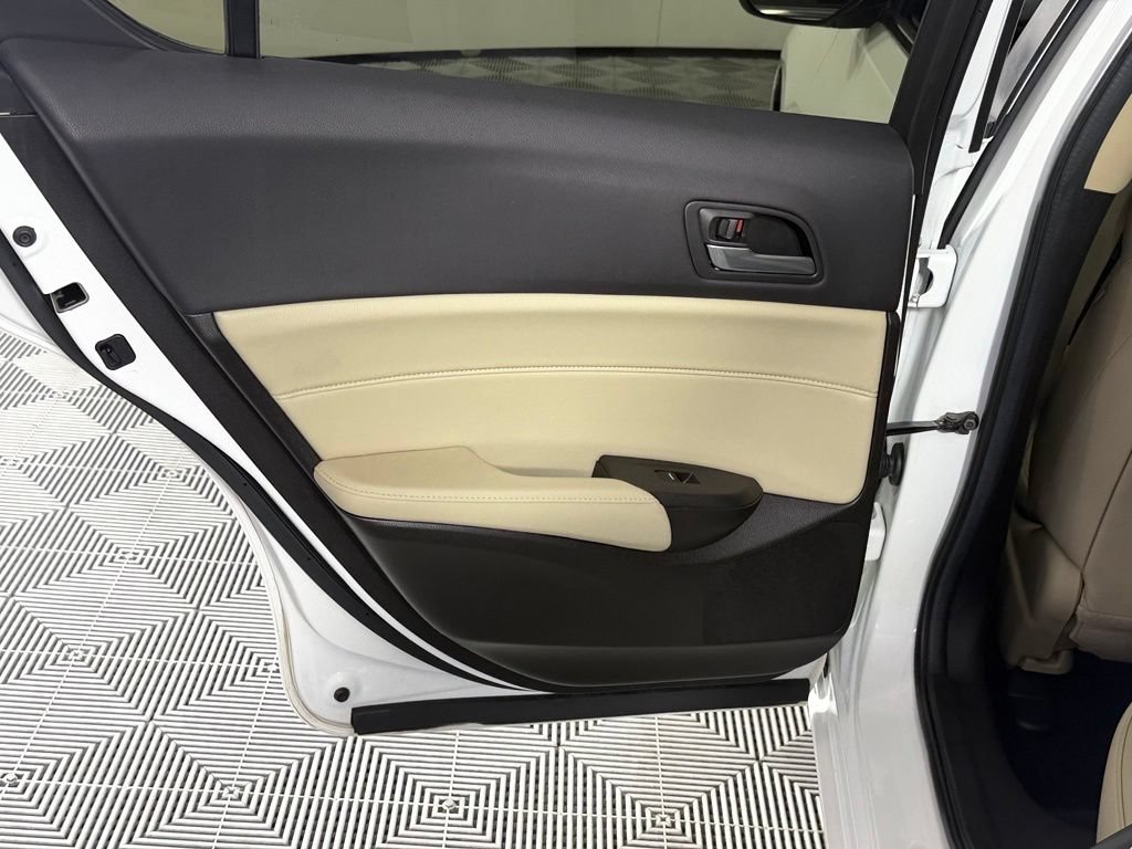 Used 2016 Acura ILX FWD image 26