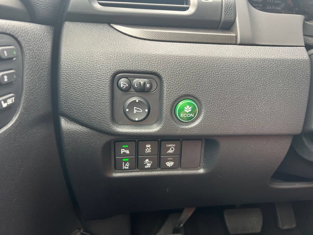 Used 2025 Honda Ridgeline TrailSport image 44