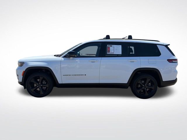 Used 2023 Jeep Grand Cherokee L Laredo AWD/4WD image 4