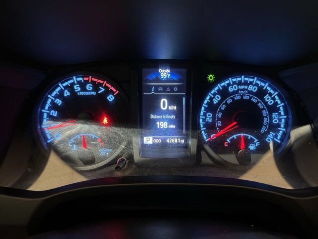 Used 2022 Toyota Tacoma SR w/ SR Convenience Package RWD image 11