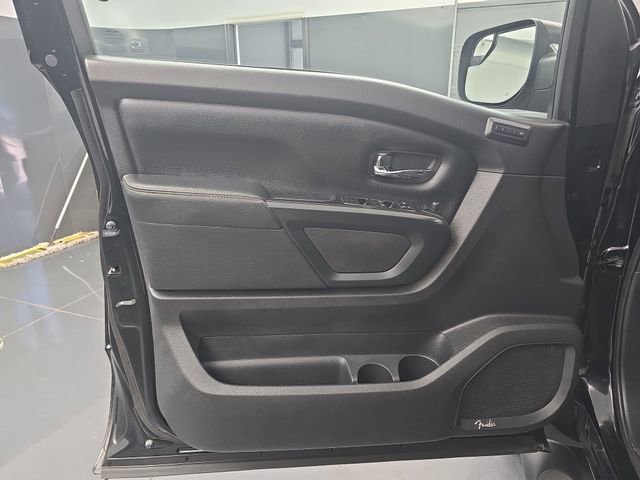 Used 2019 Nissan Titan SL w/ Midnight Edition AWD/4WD image 24