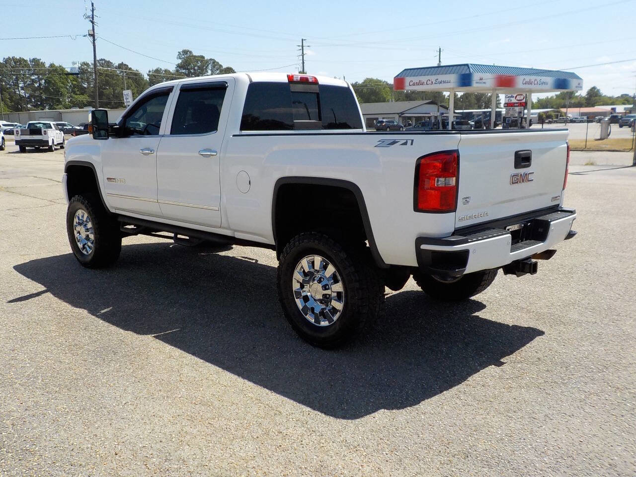 Used 2015 GMC Sierra 2500 SLT AWD/4WD image 3