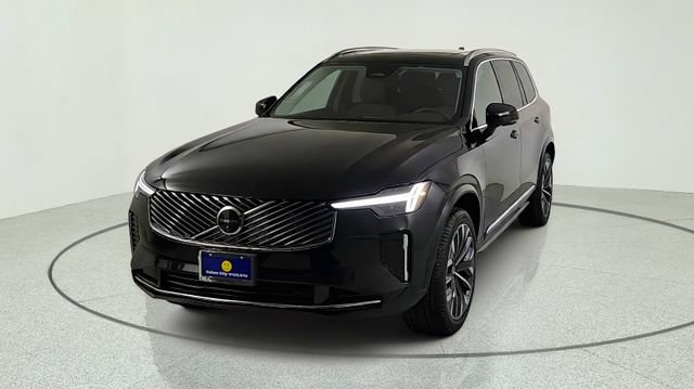 New 2026 Volvo XC90 B6 Plus w/ Protection Package AWD/4WD image 2