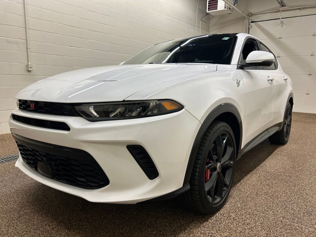 Used 2024 Dodge Hornet R/T Plus w/ Track Pack AWD/4WD image 15