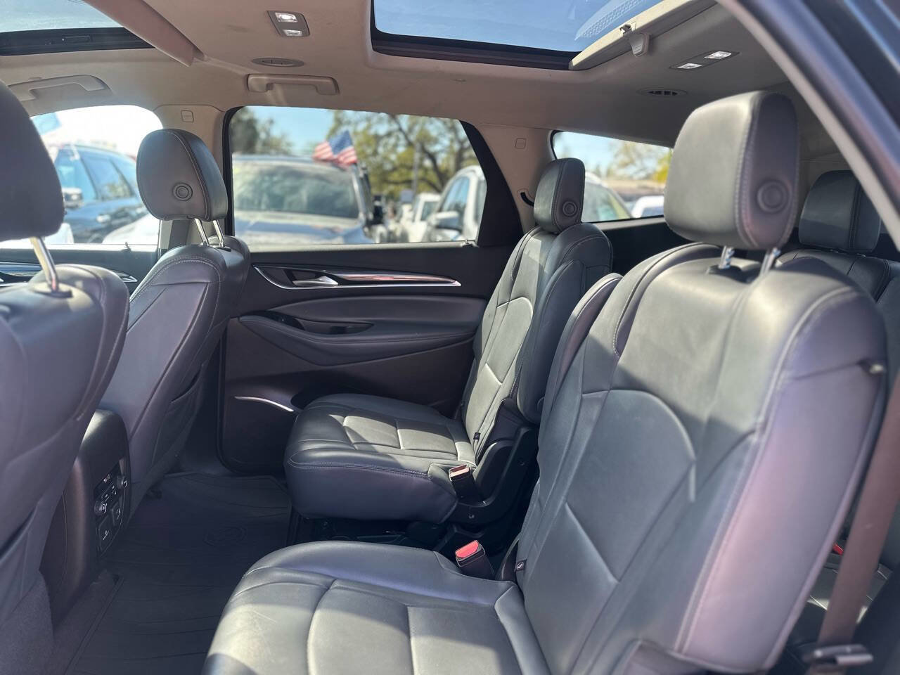 Used 2018 Buick Enclave Premium w/ Experience Buick Package image 22