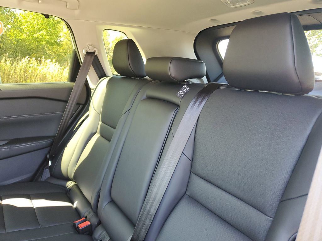 New 2026 Nissan Rogue SV image 28