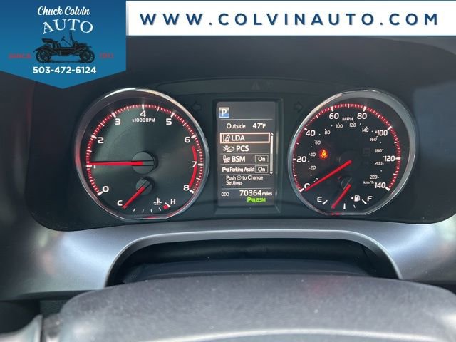 Used 2016 Toyota RAV4 SE image 17