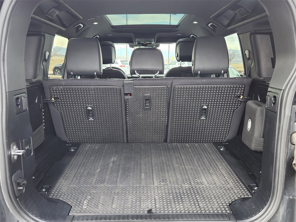 Used 2022 Land Rover Defender 110 X image 12