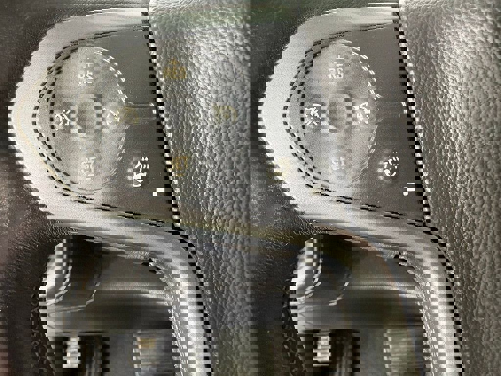 Used 2017 Chevrolet Silverado 1500 LTZ image 47