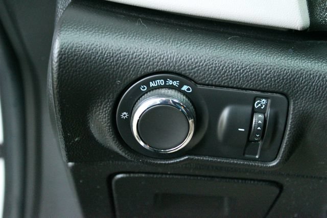 Used 2017 Buick Verano FWD image 14