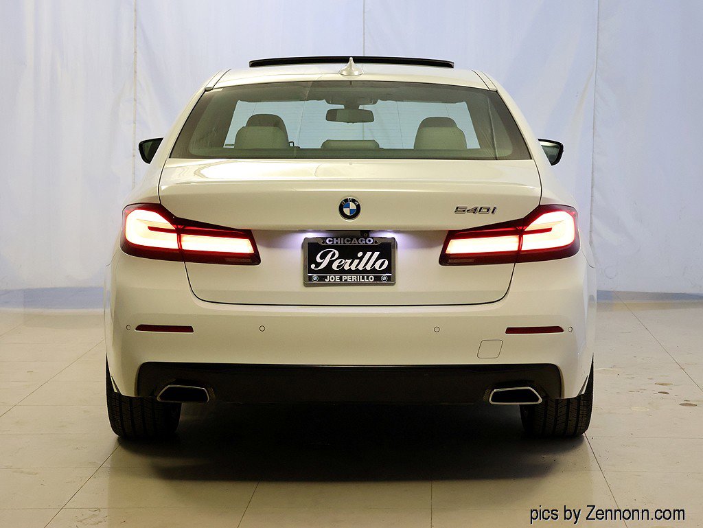 Used 2022 BMW 540i w/ Premium Package image 7