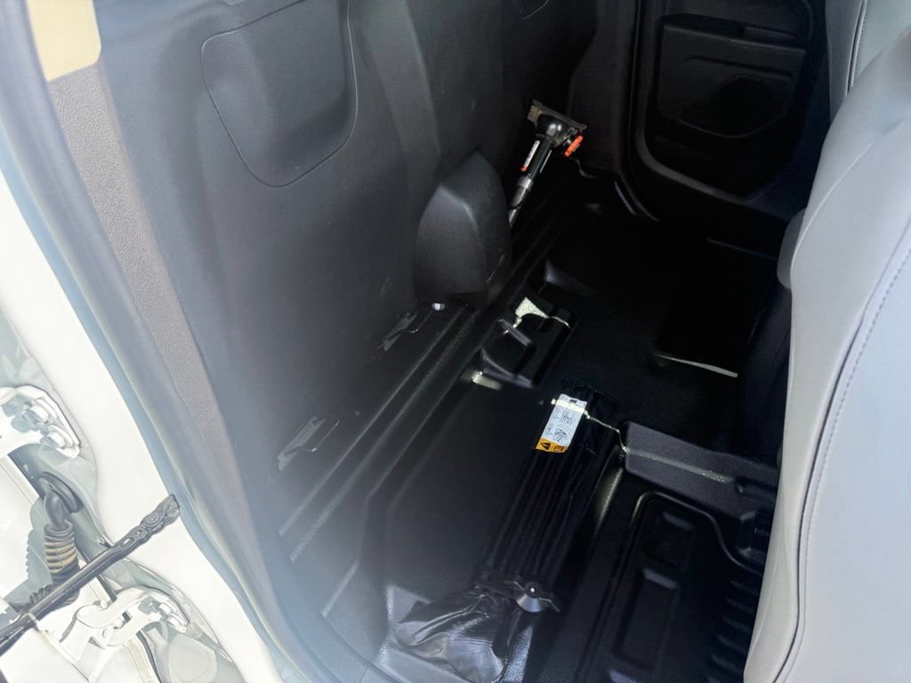 Used 2019 Chevrolet Colorado W/T RWD image 43