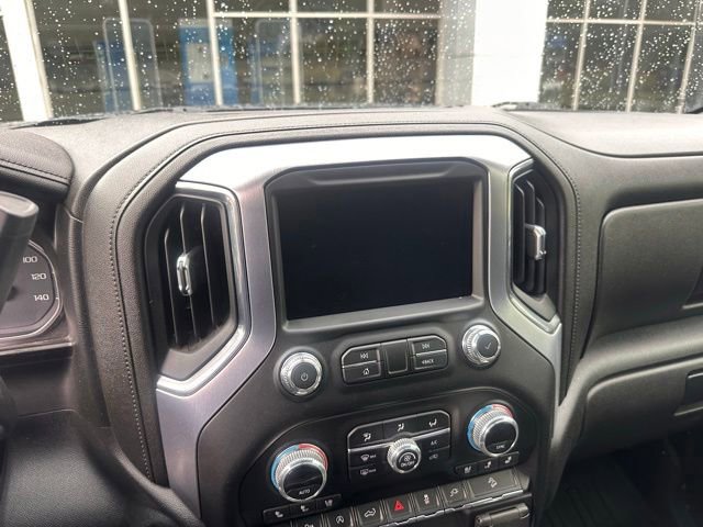 Used 2021 GMC Sierra 1500 SLT w/ SLT Premium Plus Package AWD/4WD image 13