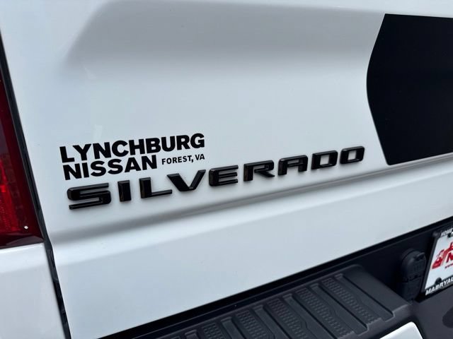 Used 2024 Chevrolet Silverado 1500 Custom w/ Rally Edition AWD/4WD image 10
