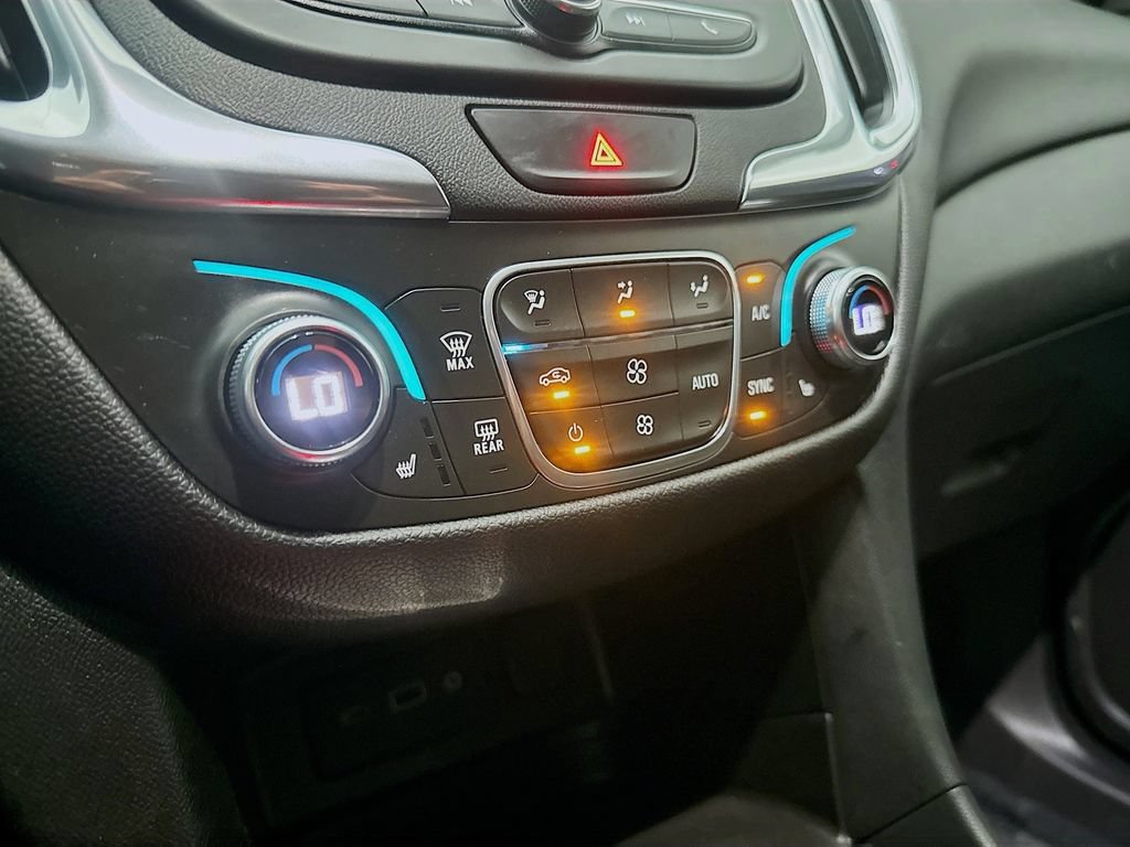 Used 2019 Chevrolet Equinox LT AWD/4WD image 18