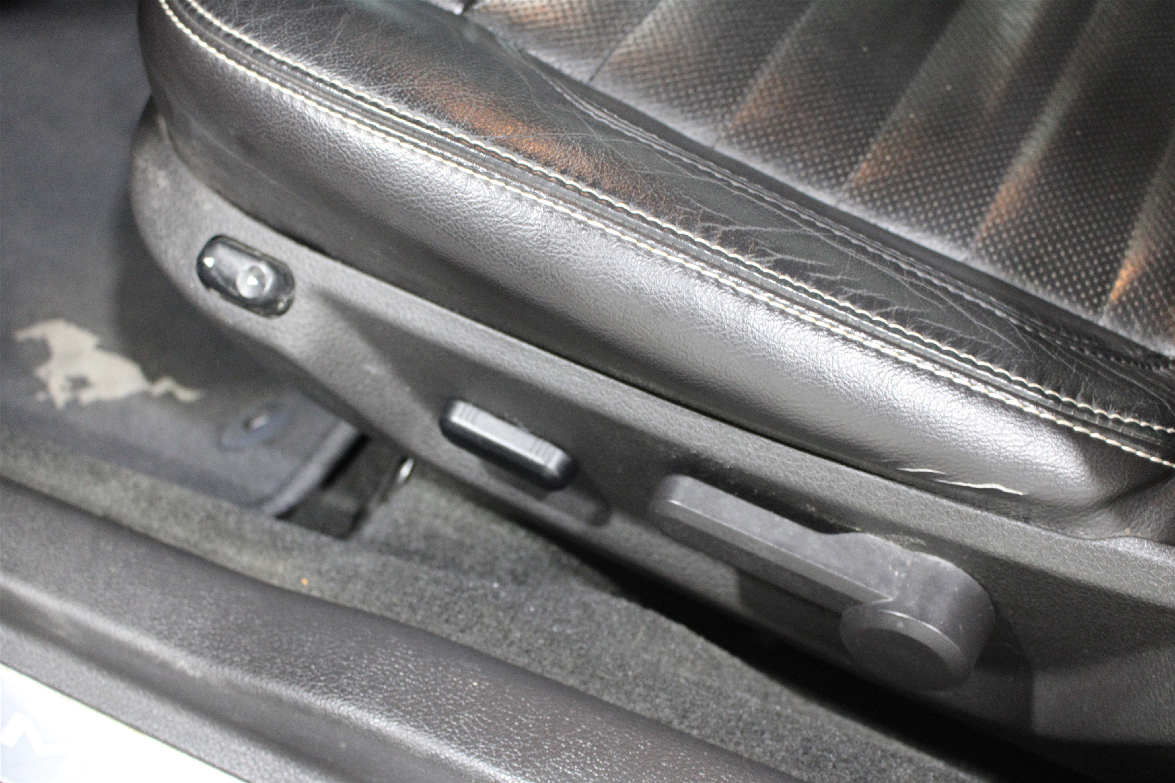 Used 2014 Ford Mustang Premium w/ Electronics Package image 5