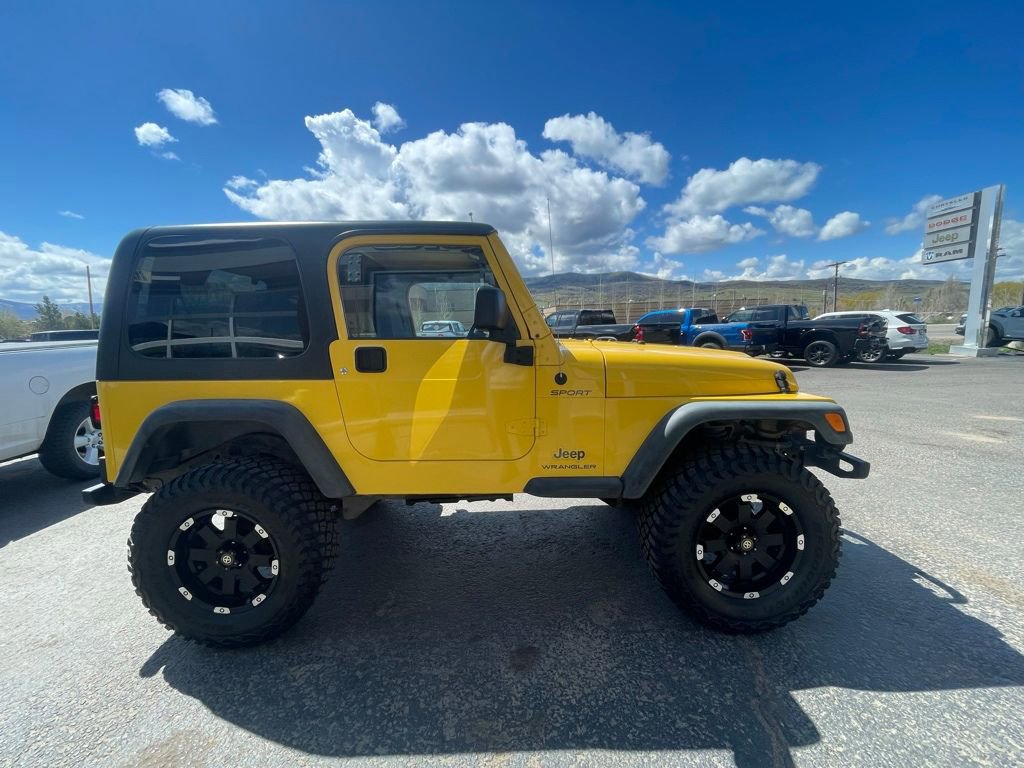 Used 2006 Jeep Wrangler Sport w/ 30" Tire & Wheel Group AWD/4WD image 9