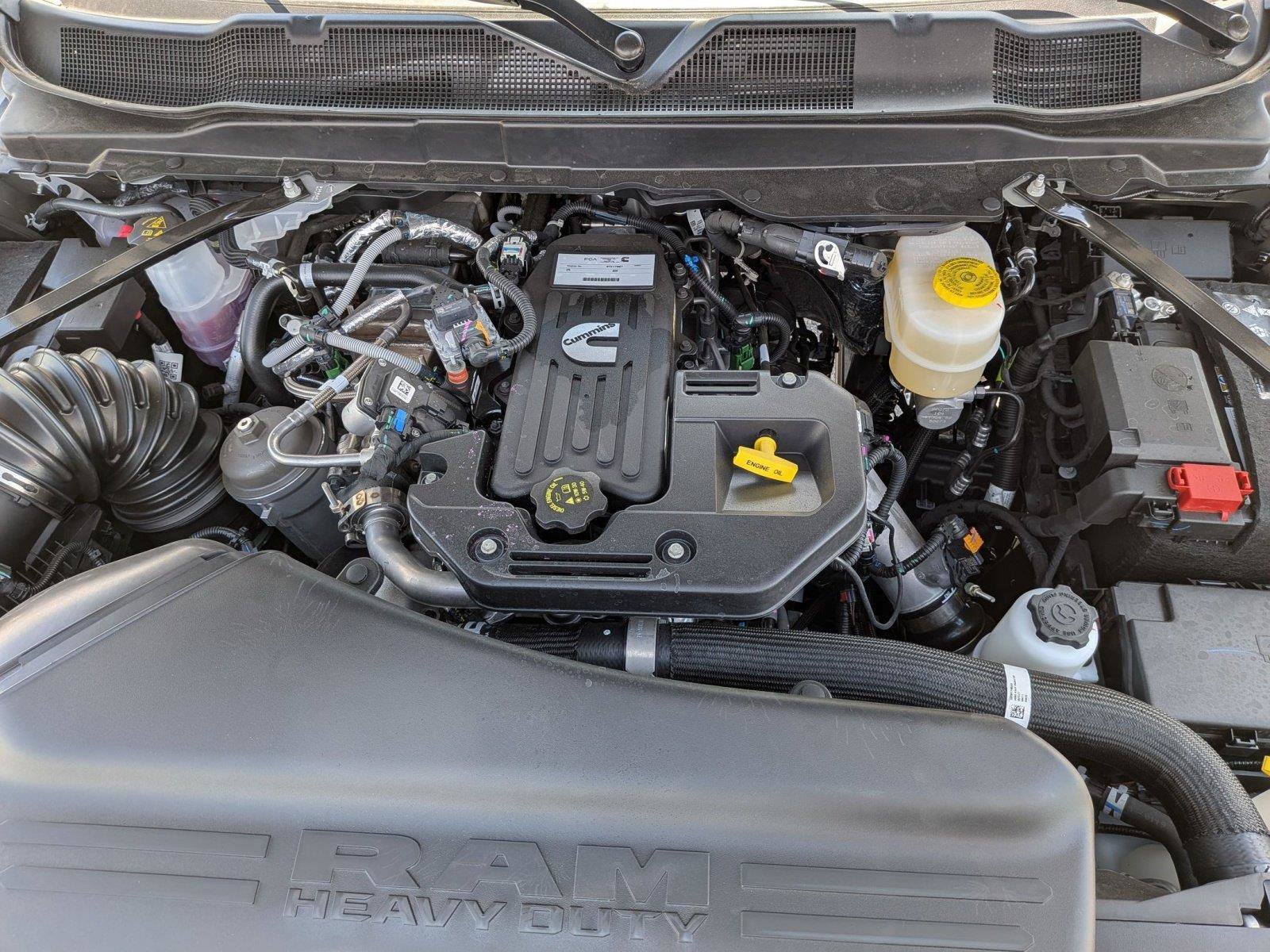 New 2026 RAM 2500 Big Horn AWD/4WD image 37