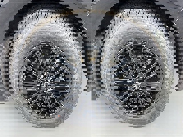 Certified 2016 Toyota Prius Four image 30