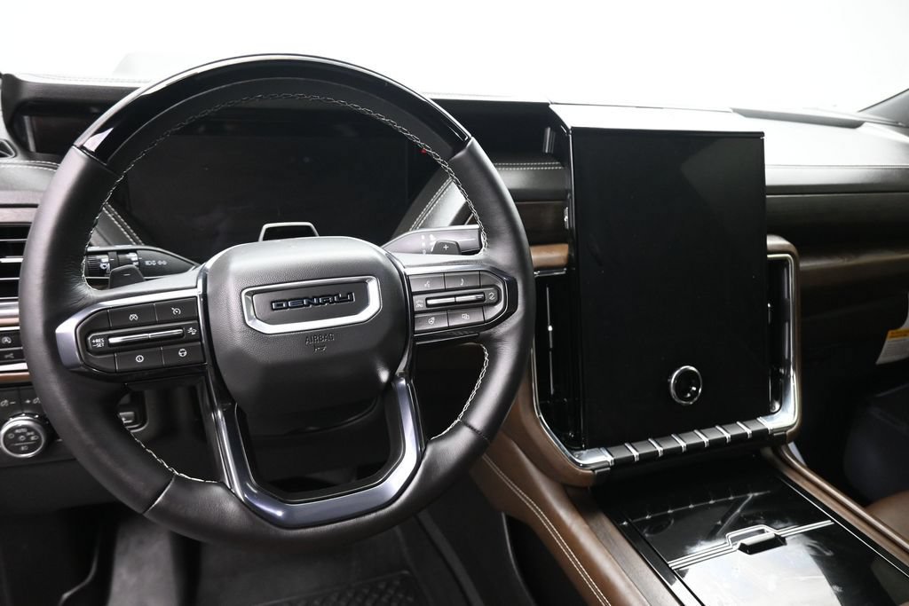 Used 2026 GMC Yukon XL Denali Ultimate AWD/4WD image 15