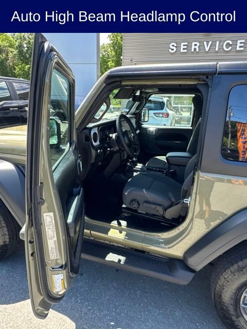 Used 2026 Jeep Wrangler Sport AWD/4WD image 17