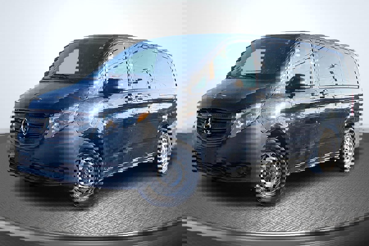 Used 2019 Mercedes-Benz Metris Passenger image 12