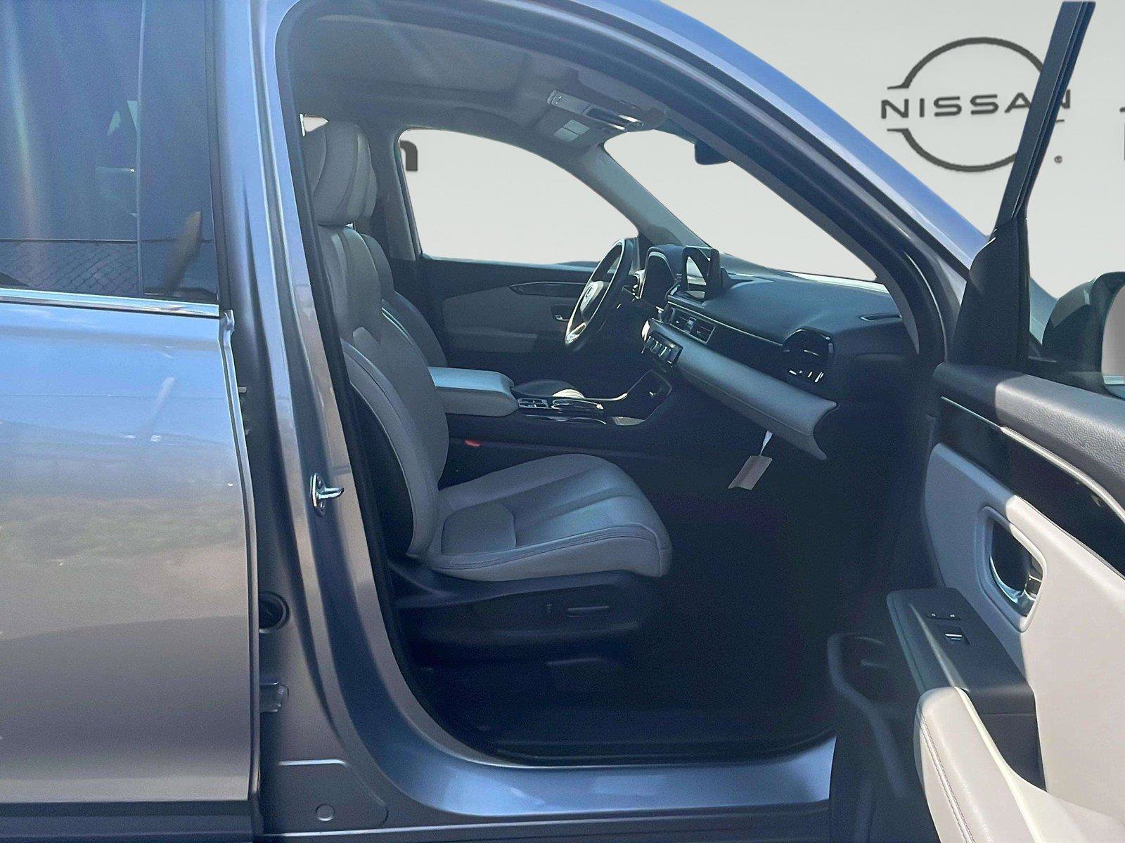 Used 2023 Honda Pilot Touring image 41