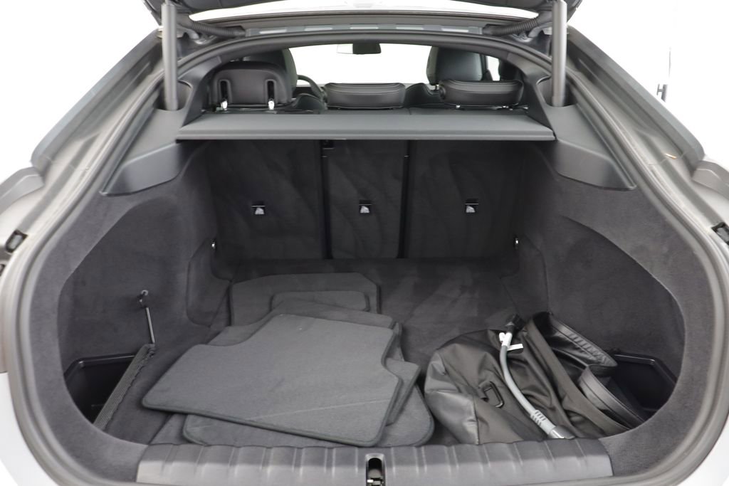 Certified 2025 BMW i4 xDrive40i image 18