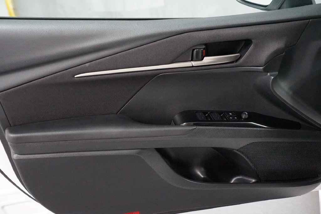 Certified 2025 Toyota Camry LE FWD image 30