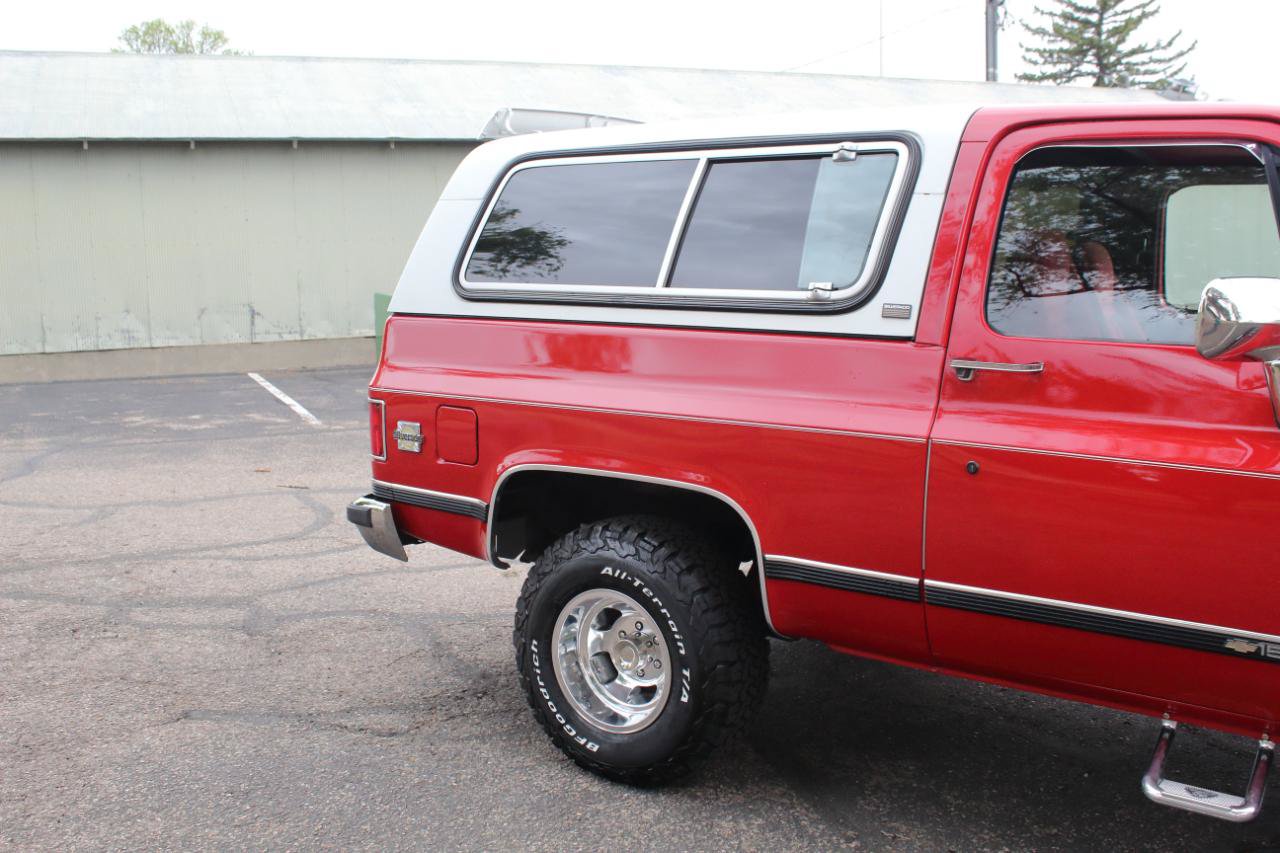 Used 1991 Chevrolet Blazer 4WD image 23