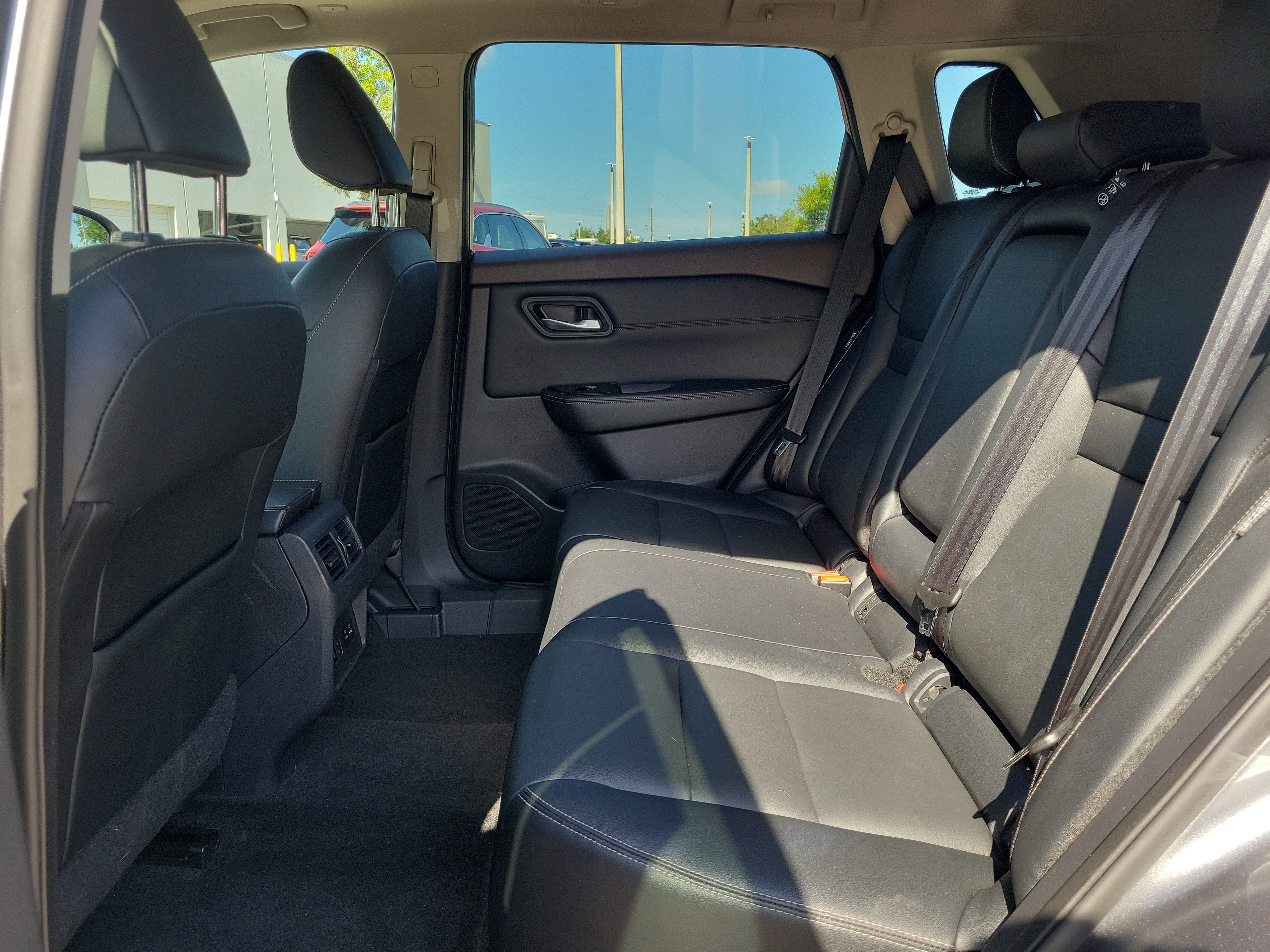 Certified 2022 Nissan Rogue SL FWD image 18