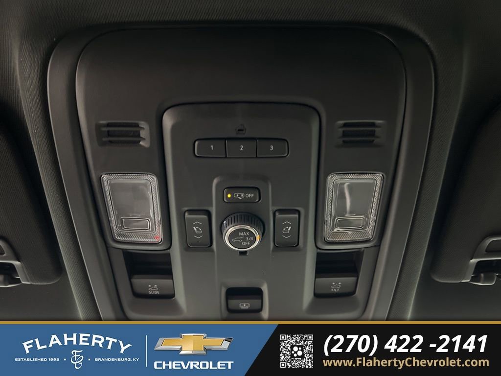 Used 2024 GMC Yukon XL AT4 w/ Technology Package image 32