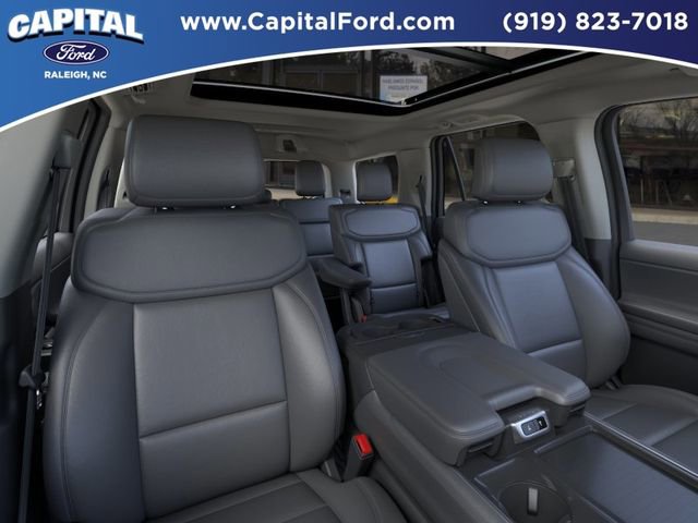 New 2026 Ford Expedition Active RWD image 10