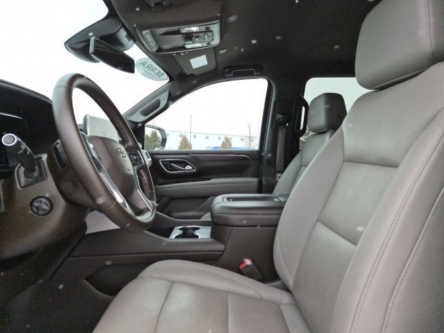 Certified 2024 Chevrolet Suburban Z71 w/ Luxury Package image 16