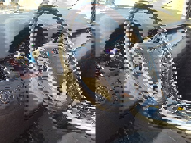 Used 2012 Ford Edge Limited image 22