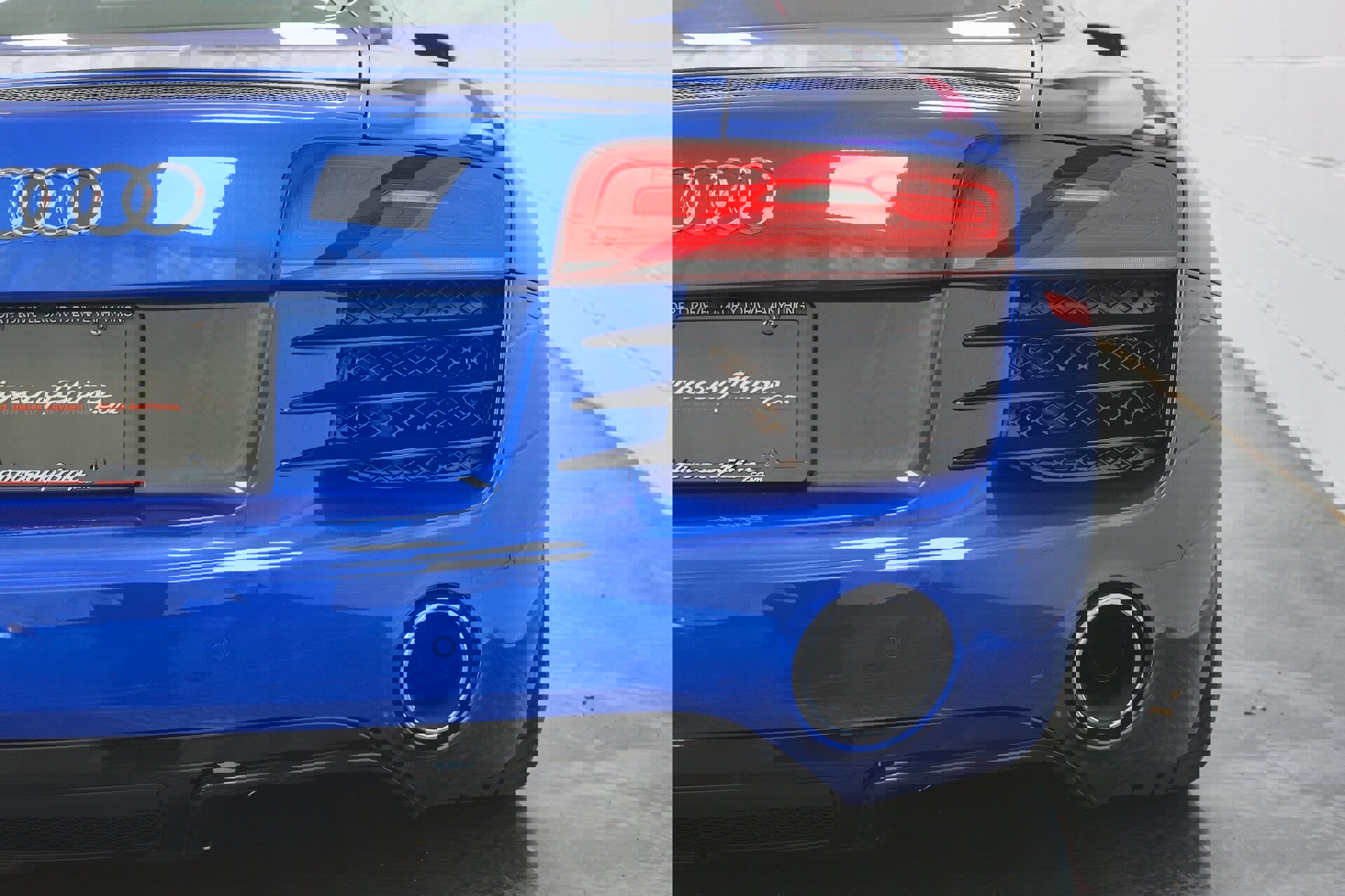 Used 2015 Audi R8 V8 image 23