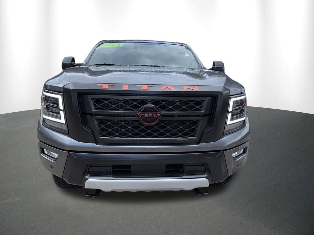 Used 2024 Nissan Titan PRO-4X AWD/4WD image 59