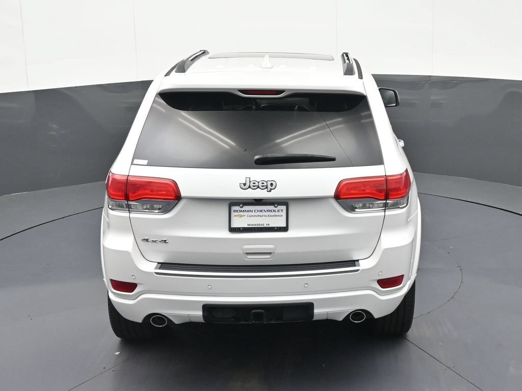 Used 2019 Jeep Grand Cherokee Overland AWD/4WD image 26
